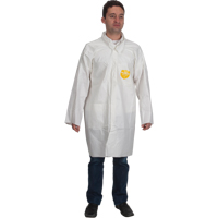 Sarrau de laboratoire ProShield 60, Microporeux/Polypropyl&egrave;ne, Blanc, Moyen Helyx Safety & Industrial Supplies