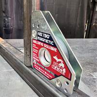 &eacute;querres de soudage magn&eacute;tiques, 3-3/4" lo x 3/4" la x 4-3/8" h, 75 lb Helyx Safety & Industrial Supplies