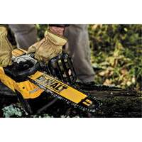 Trousse de tronçonneuse &agrave; moteur sans balai FlexVolt, 16", &agrave; pile, 60 V Helyx Safety & Industrial Supplies