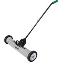 Balayeuse magn&eacute;tique &agrave; pousser, 24" la Helyx Safety & Industrial Supplies
