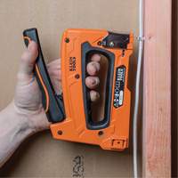 Loose Cable Stapler, 5/16"/1/4"/11/32" Staples Helyx Safety & Industrial Supplies