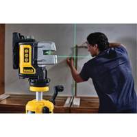 3 Line Green Laser Level Helyx Safety & Industrial Supplies