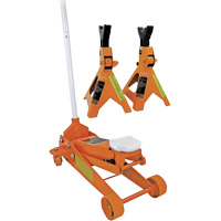 Cric datelier 3 tonnes avec paires de chandelles pour v&eacute;hicule de 3 tonnes, 2,5 tonne(s) Capacit&eacute;, 5" Abaiss&eacute;e, 19-1/4" &eacute;lev&eacute;e, Hydraulique &agrave; main Helyx Safety & Industrial Supplies
