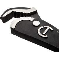 Self-Adjusting Dual Material Pipe Wrench, 1-1/2" Jaw Capacity, 12" Long, Black Oxide Finish, Cushion Handle Helyx Safety & Industrial Supplies