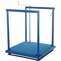 Plateforme de travail Posi-Crank ergonomique avec tapis anti-fatigue, 36" la x 72" pr, Capacit&eacute; de 500 lb, Enti&egrave;rement soud&eacute; Helyx Safety & Industrial Supplies