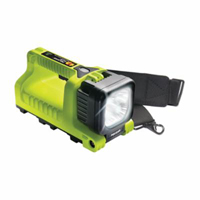 Lanterne, DEL,  Lumens, Piles C Helyx Safety & Industrial Supplies