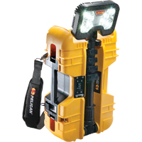 Syst&egrave;mes d'&eacute;clairage &agrave; distance 9490, DEL, 53,3 W, 6000 lumens, Boîtier en Plastique Helyx Safety & Industrial Supplies